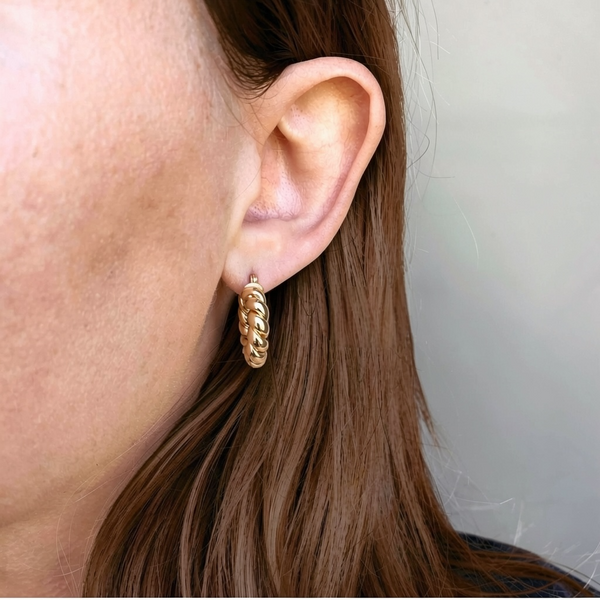 Gracie Gold Filled Hoop Earrings (18mm)